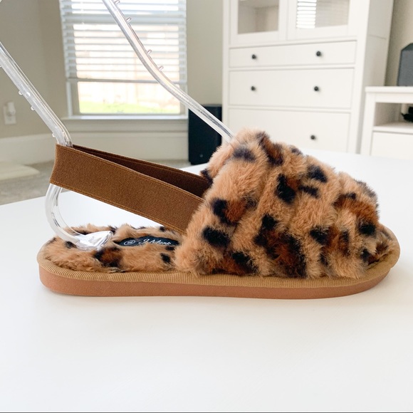 ❌SOLD❌ J. Mark Leopard Fluffy Slides Mellow-01 - Picture 2 of 8
